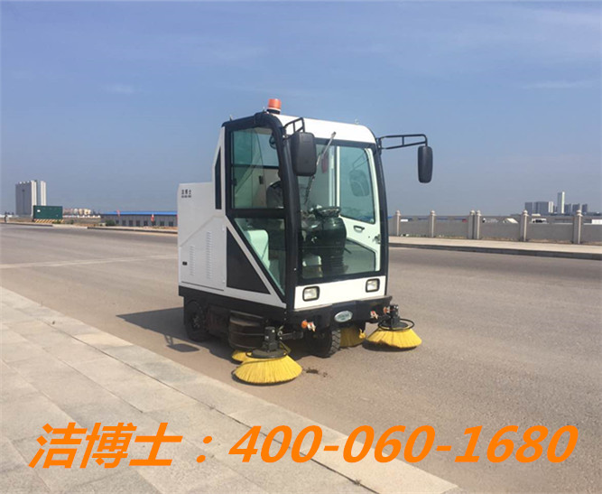 潔博士駕駛掃地車客戶案例——盤錦興旺油脂 潔博士駕駛掃地車客戶案例——盤錦興旺油脂