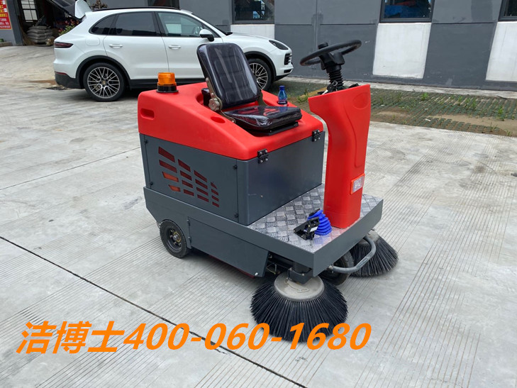 潔博士掃地車客戶案例-平山縣康威經(jīng)貿(mào)有限公司 潔博士掃地車客戶案例-平山縣康威經(jīng)貿(mào)有限公司